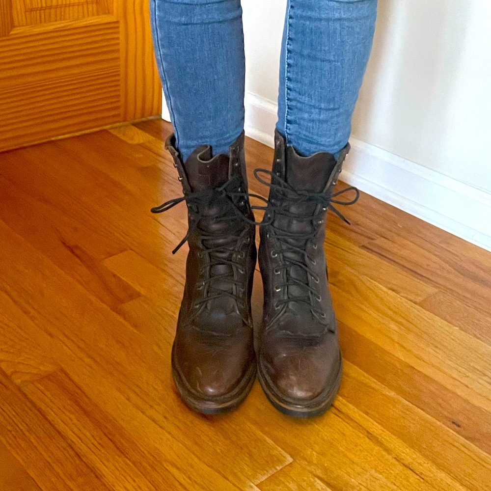 Chippewa lace up boots